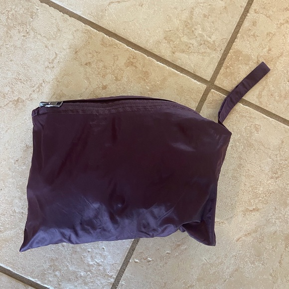 Diadora packable windbreaker - Picture 4 of 4